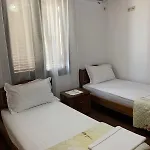 דירה Nomad House-entire House At Your Disposal,4 Guests בראט