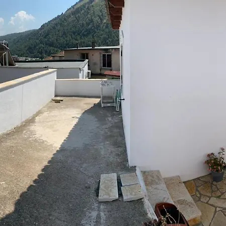 Nomad House-entire House At Your Disposal,4 Guests * Berat